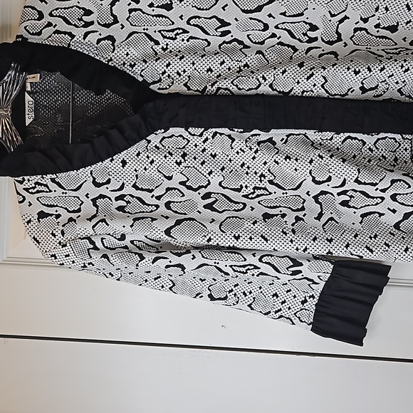 Stera Black White Button Down sreachers Shirt Sz L - Picture 5 of 11